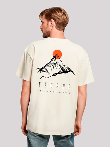 T-Shirt 'Escape Discover the World Mountain' F4NT4STIC en beige : devant
