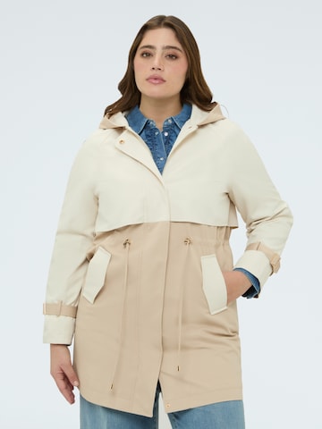 Fiorella Rubino - Abrigo de invierno en beige: frente