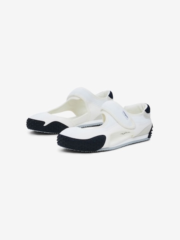 Desigual Natikači | bela barva