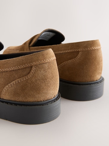 Chaussure basse Next en marron