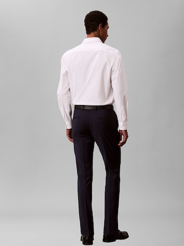 Calvin Klein Slimfit Bügelfaltenhose in Schwarz