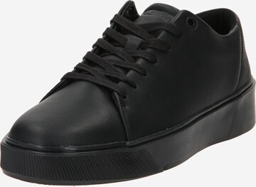 Sneaker low de la Calvin Klein pe negru: față