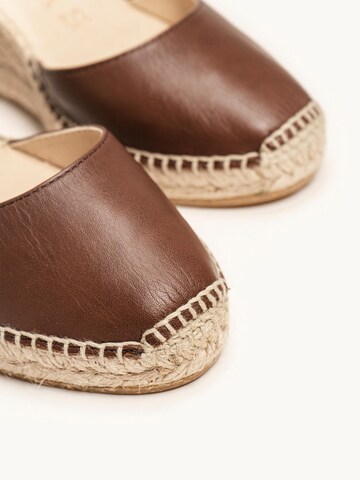 Alhamas - Sandalias con hebilla 'Alpargata Cuña 7 cm' en marrón