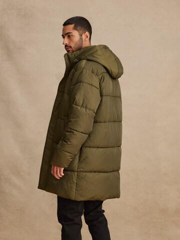 DAN FOX APPAREL Winterjas 'Alessio' in Groen