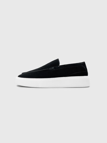 Dutch'D Classic Flats 'Atmos' in Black: front