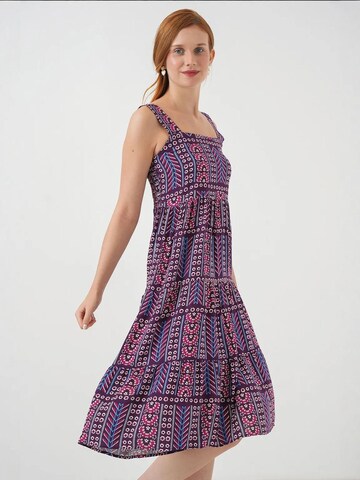 Bigdart Dress in Purple