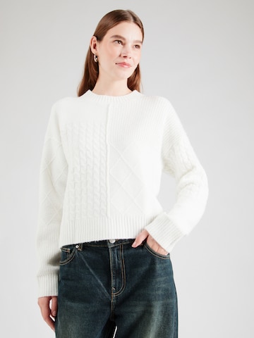 ABOUT YOU Sweater 'Cettina' in White: front