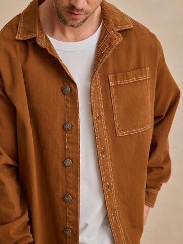 DAN FOX APPAREL Jacke 'Lennard' in Braun