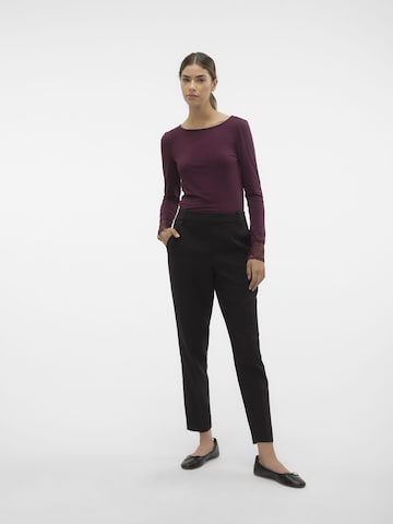 VERO MODA Slim fit Trousers with creases 'MIRA' in Black