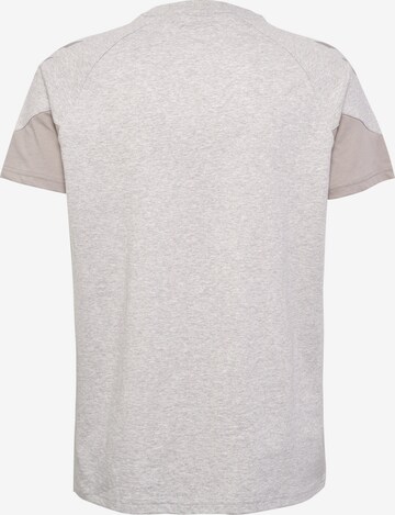 T-Shirt fonctionnel 'Travel' Hummel en gris