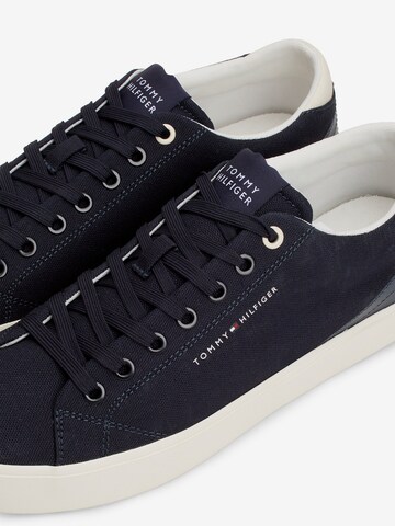 Sneaker low de la TOMMY HILFIGER pe albastru