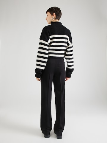 s.Oliver Regular Pants in Black