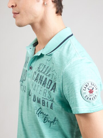 CAMP DAVID T-shirt i grön