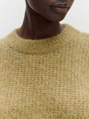 EDITED Pullover 'Yella' (GRS) in Grün