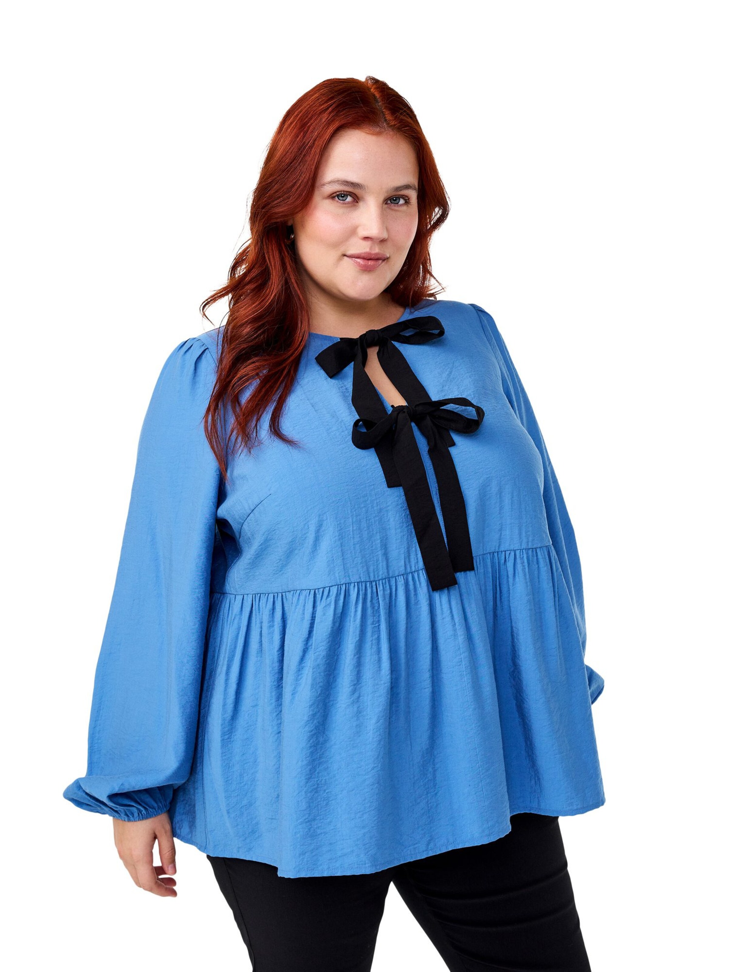 Zizzi Blouse 'ECLARU' in Blue: front