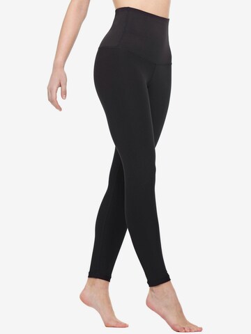 Skinny Pantalon de sport 'HWL112C' Winshape en noir : devant