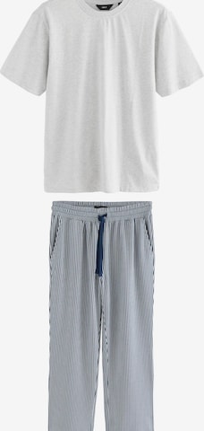 Next Pitkä pyjama värissä sininen: etupuoli