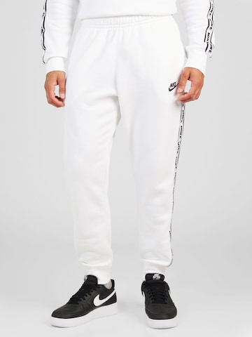 Nike SportswearJogging komplet 'CLUB FLEECE' - bijela boja