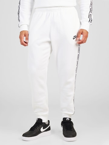 Survêtement 'CLUB FLEECE' Nike Sportswear en blanc