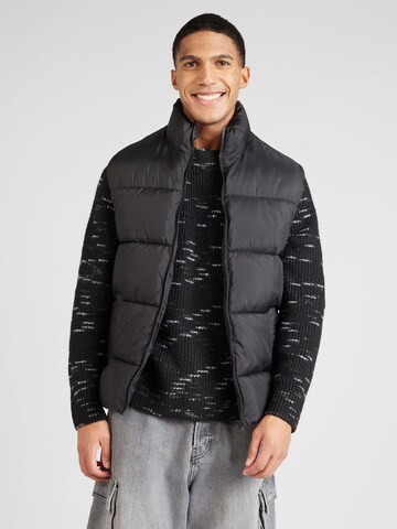 Gilet 'ALVIN' di Only & Sons in nero: frontale