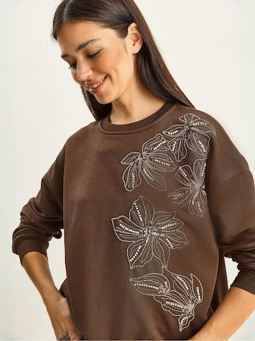 Felpa di Bianco Lucci in marrone