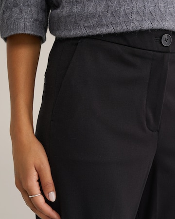 WE Fashion - regular Pantalón de pinzas en negro