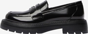 Bershka Slipper in Schwarz