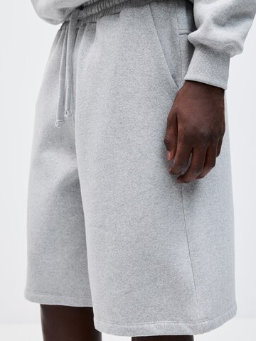 Pull&Bear Loosefit Broek in Grijs