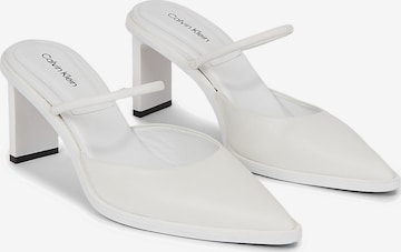 Calvin Klein Pumps i vit