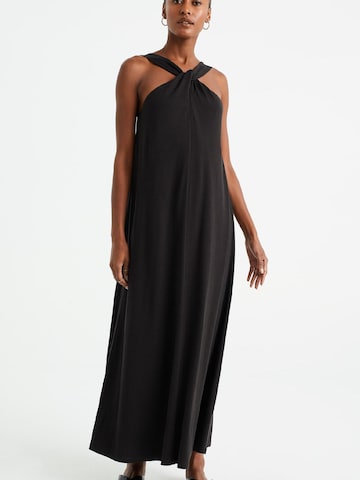 Robe WE Studio en noir
