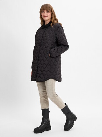 Didriksons Between-Season Jacket 'Betina' in Black: front