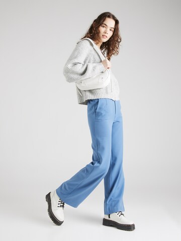 VILA Wide Leg Bundfaltenhose 'VARONE' in Blau