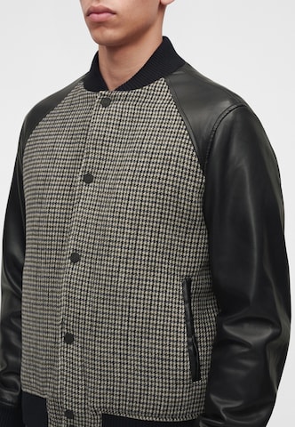 GUESS - Chaqueta de entretiempo en negro