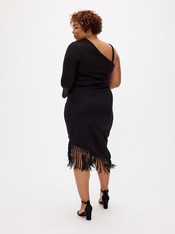 RYC by Angelina Kirsch Kleid in Schwarz