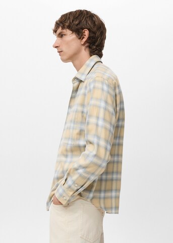 MANGO MAN Regular fit Button Up Shirt 'Sohoa' in Yellow