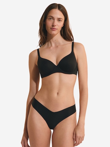 ETAM String 'Pure Invisible' in Schwarz
