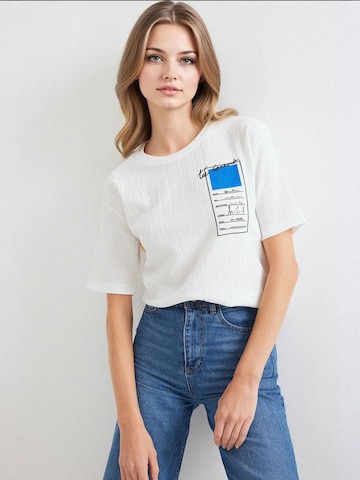 Bigdart Shirt in White