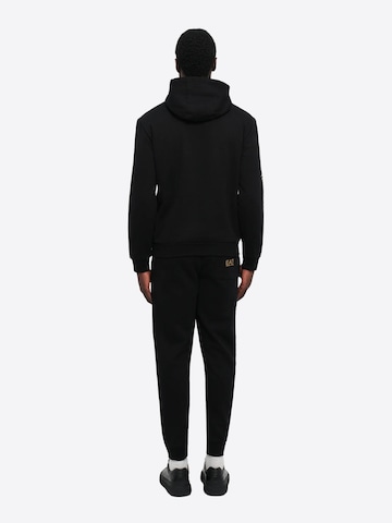 EA7 Emporio Armani Суичър в черно