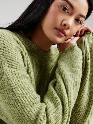 ABOUT YOU - Jersey 'Mina' en verde