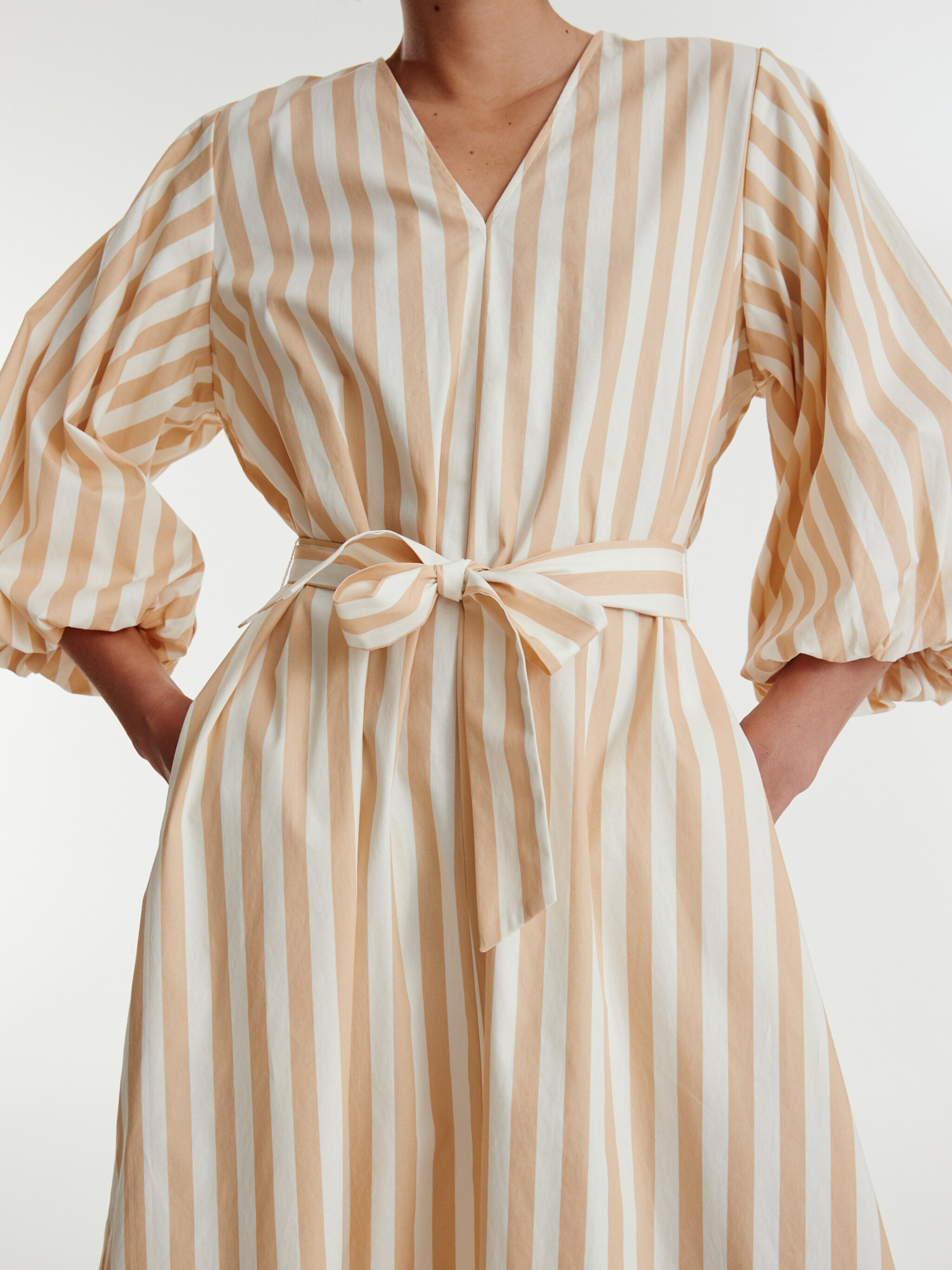 EDITED Producten Jurk 'Caya' Beige