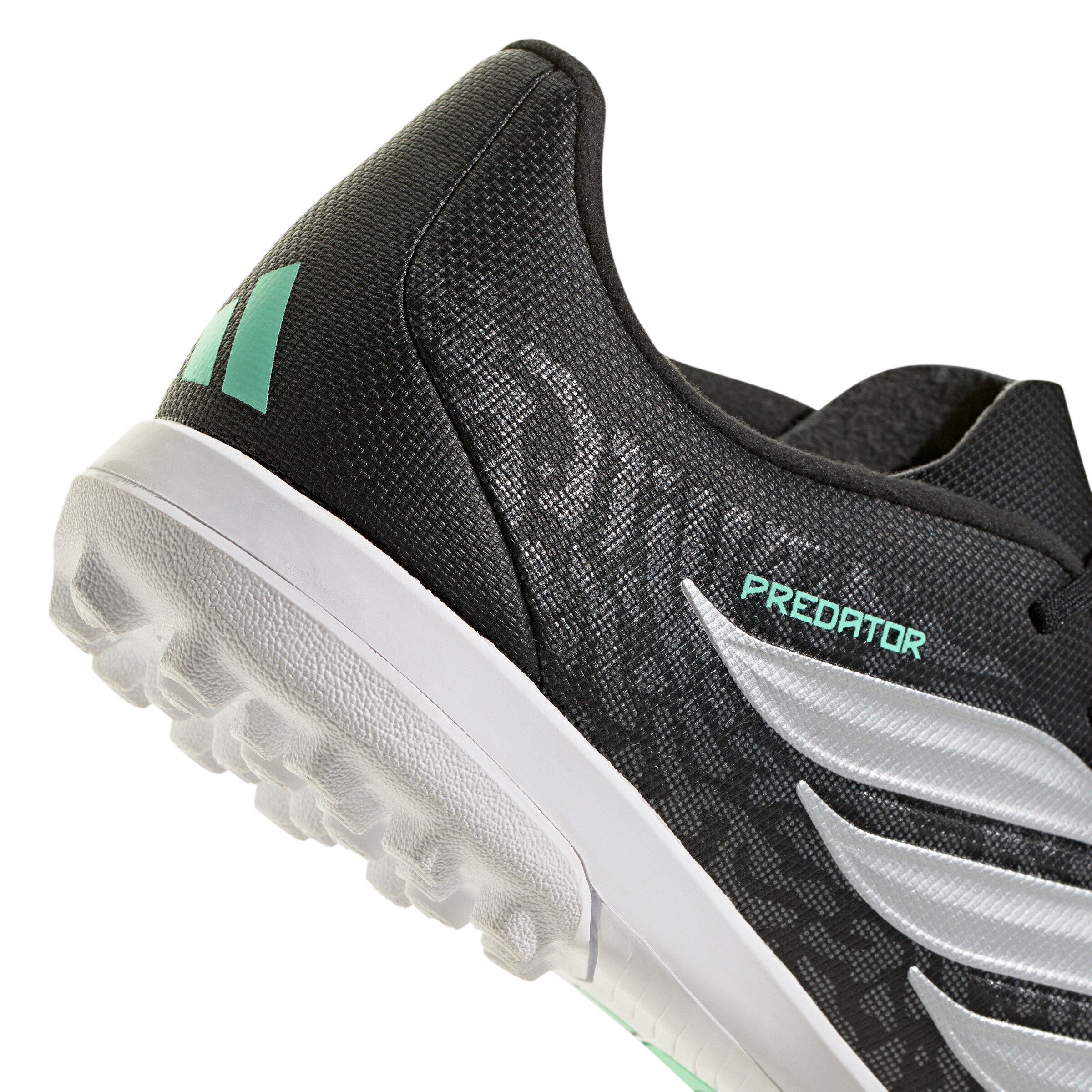 ADIDAS PERFORMANCE Voetbalschoen 'PREDATOR CLUB' in Zwart
