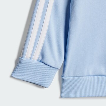 Costum de trening 'Essentials' de la ADIDAS SPORTSWEAR pe albastru