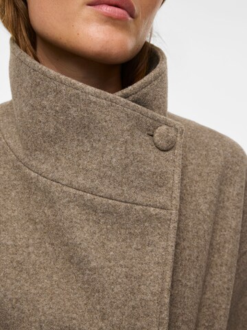 Cappotto invernale 'LONNI' di VILA in beige