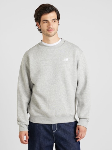 new balance Sweatshirt i grå: forside