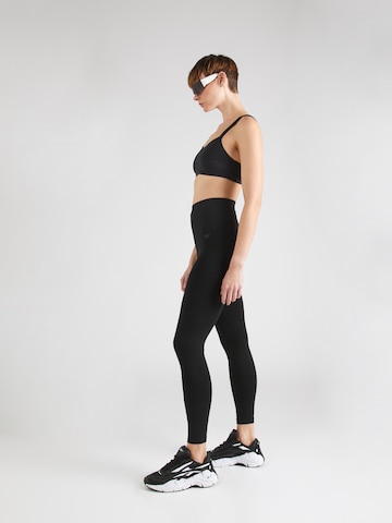 4F Skinny Športne hlače 'CAS' | črna barva
