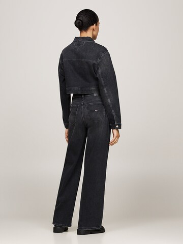 Tommy Jeans Jacke in Schwarz