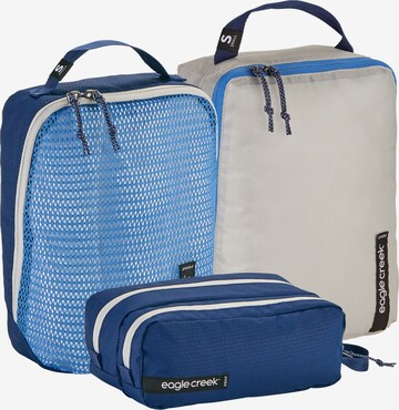 EAGLE CREEK Garment Bag in Blue: front