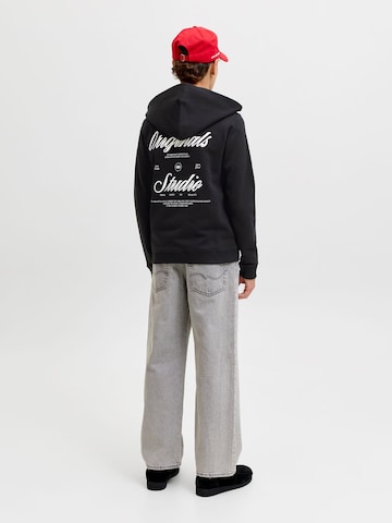 Jack & Jones Junior Sweatvest 'JORNORREBRO TYPO' in Zwart: voorkant