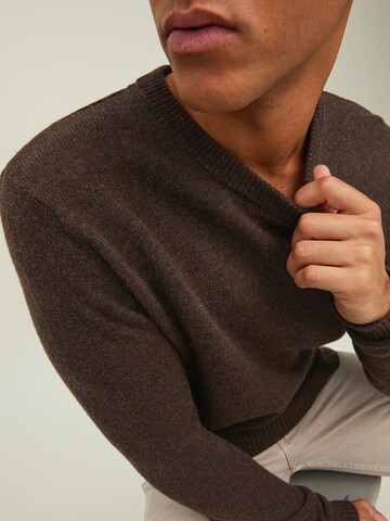 JACK & JONES Sweater in Brown