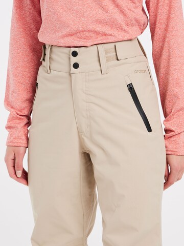 PROTEST Sporthose 'CINNAMON' in Braun: Vorderseite